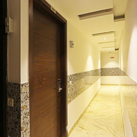 Hotel Sm Suits Near Delhi Airport-Unit By Grand Urban Luxury Ню Делхи Екстериор снимка