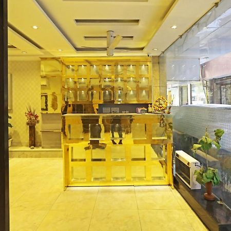 Hotel Sm Suits Near Delhi Airport-Unit By Grand Urban Luxury Ню Делхи Екстериор снимка