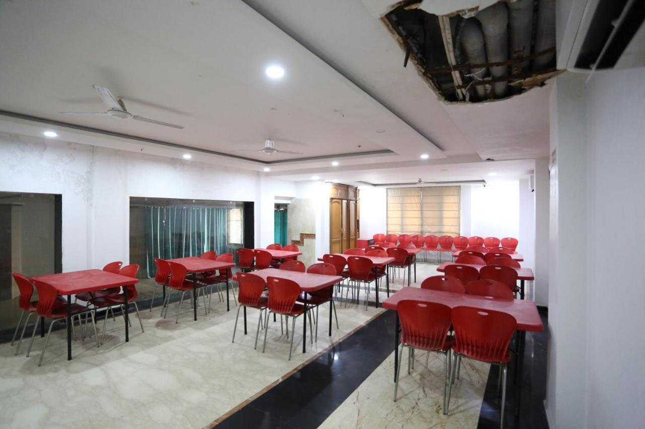Hotel Sm Suits Near Delhi Airport-Unit By Grand Urban Luxury Ню Делхи Екстериор снимка
